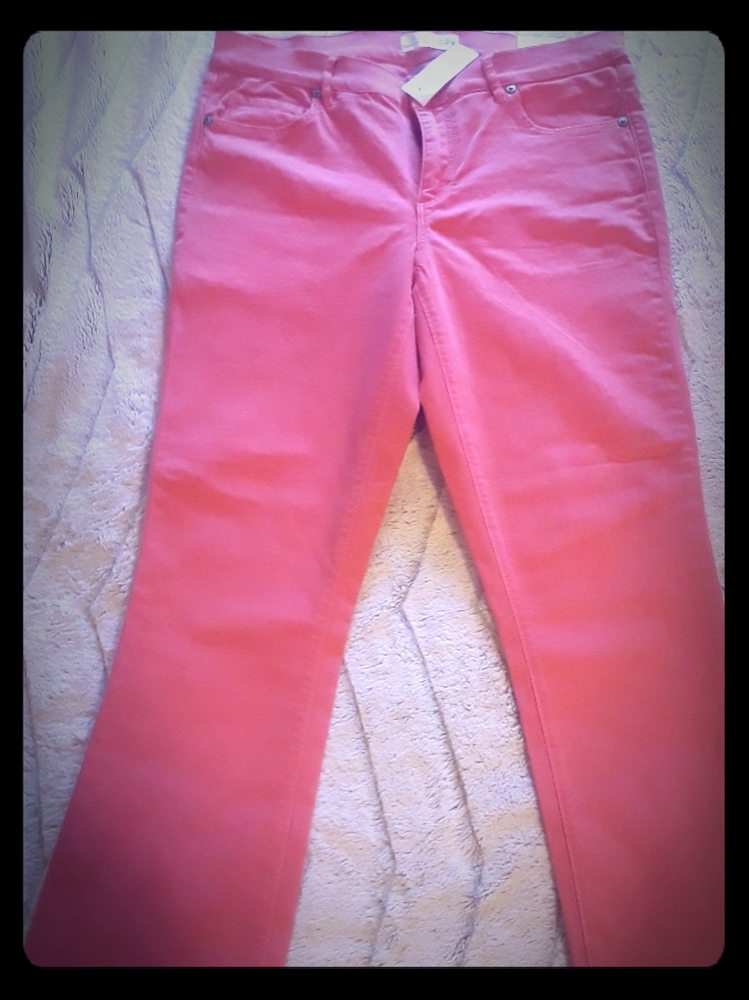 NWT LOFT KICK CROP DENIM PANTS